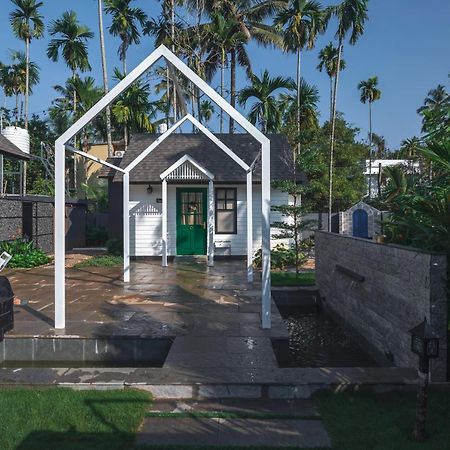 The Little Acres Cherai Vypin 外观 照片