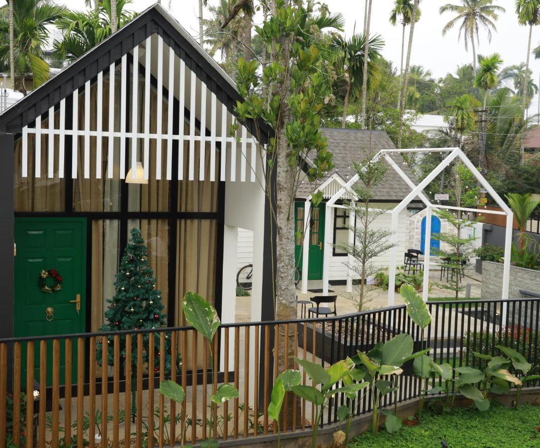 The Little Acres Cherai Vypin 外观 照片