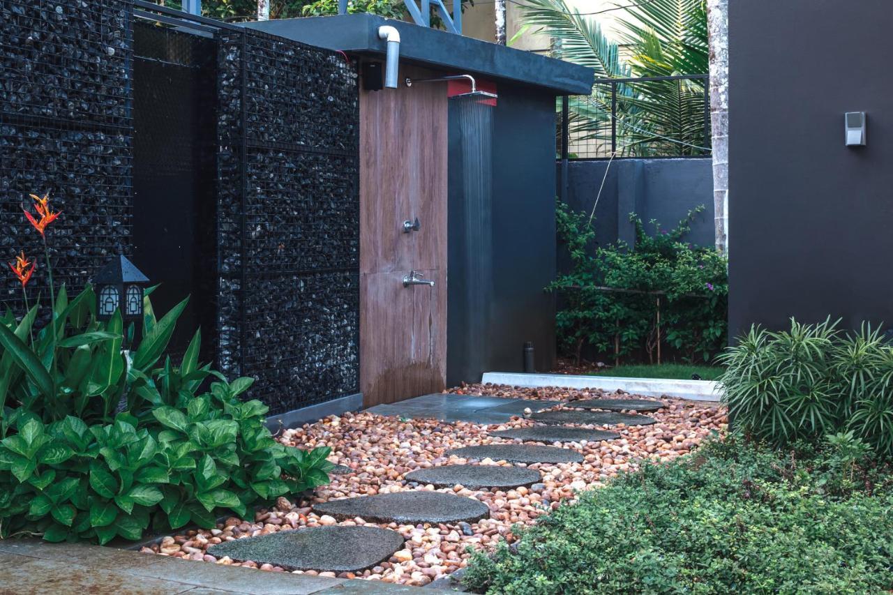 The Little Acres Cherai Vypin 外观 照片